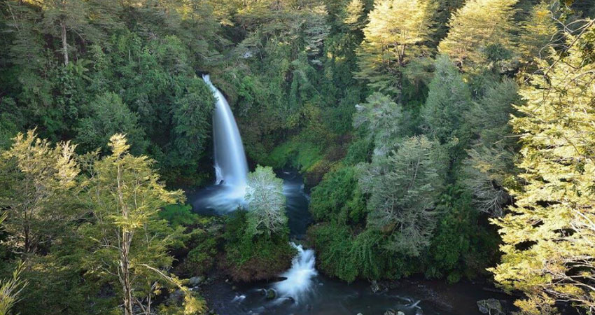 Saltos del Indio Cabañas Neyen Alojamiento en La Araucanía